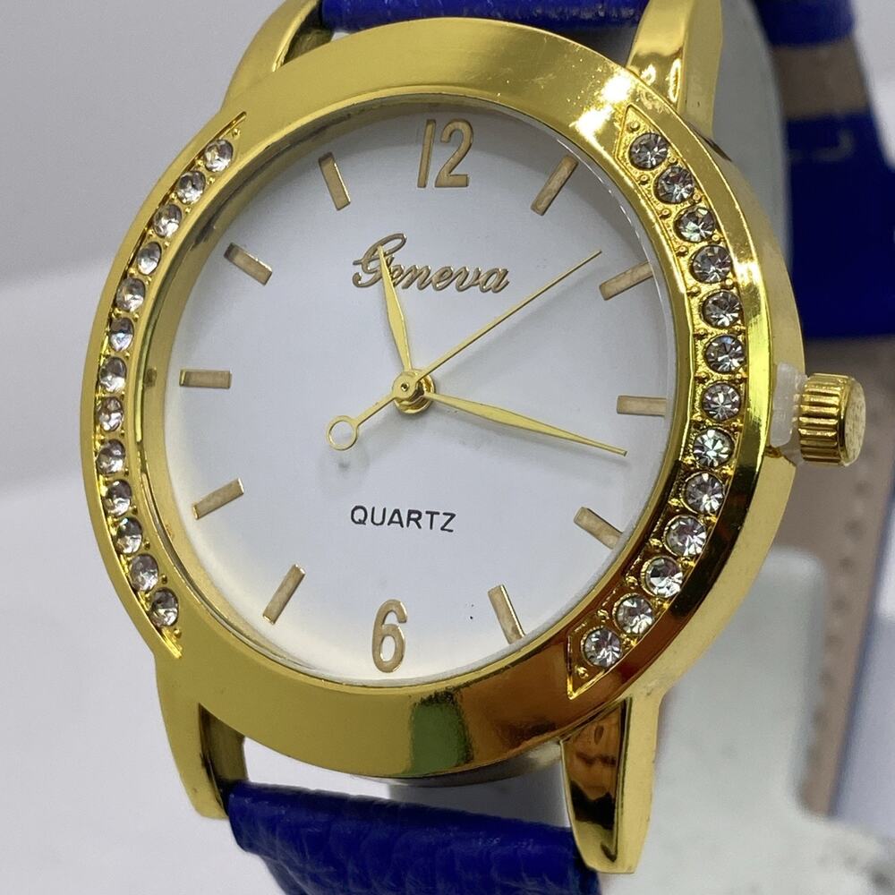 Geneva Womens Rhinestone Colorful Leather Quartz Fashion Watch New Battery Works